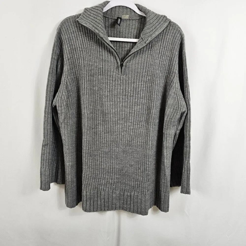 H&M Oversized Half Zip Sweater in Dark Gray - Size M